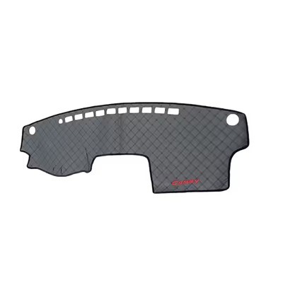 Quelle est la politique de retour pour les housses de tableau de bord en cuir ?